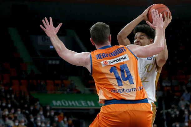 什琴斯尼的 什琴斯尼的